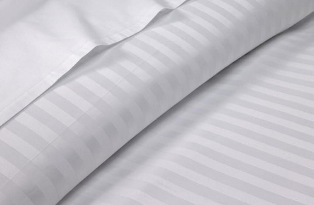 Otel İşletmecileri İçin Doğru Çarşaf Seçme Rehberi: Pamuk mu, AVS mi?