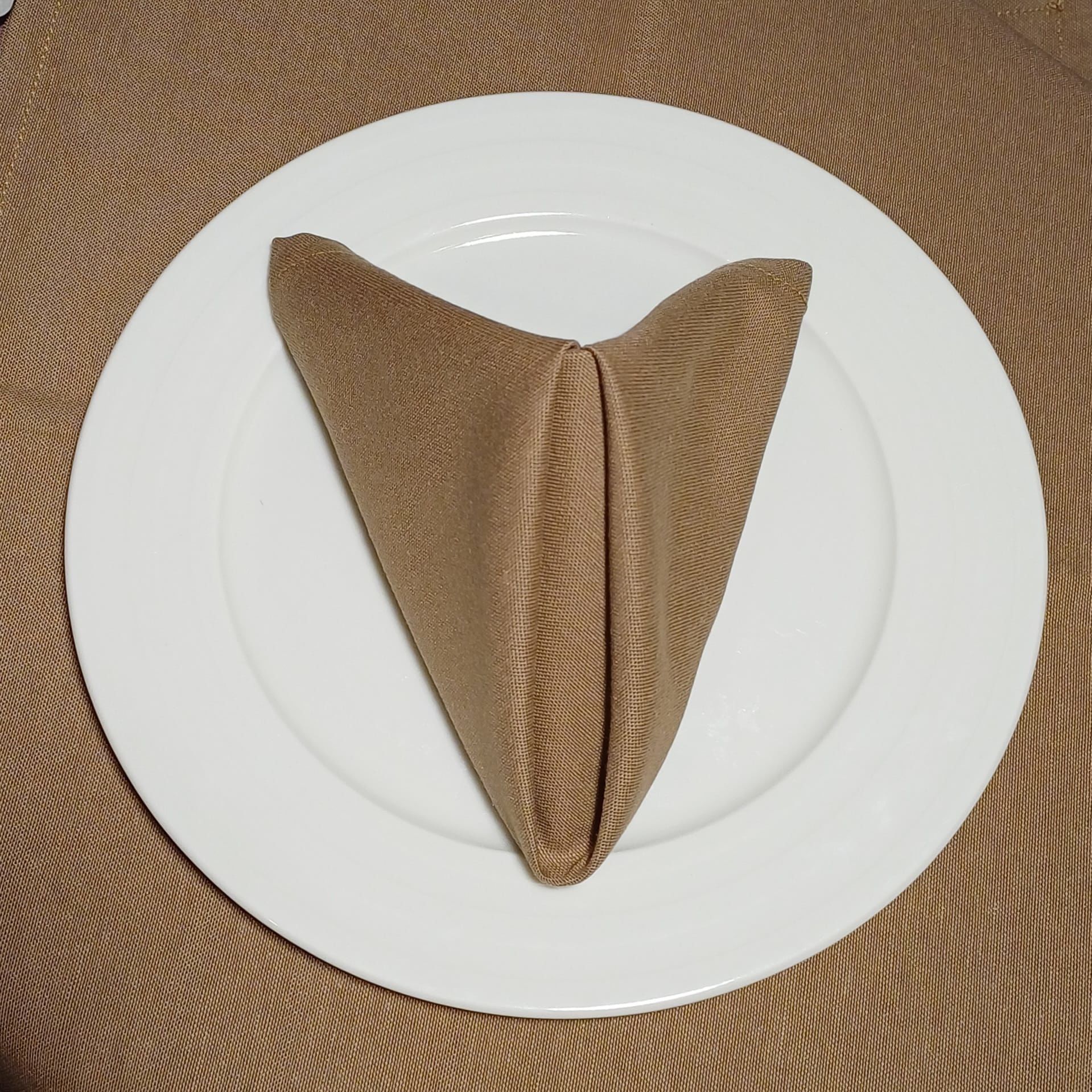 Restoran Peçetesi Kahverengi