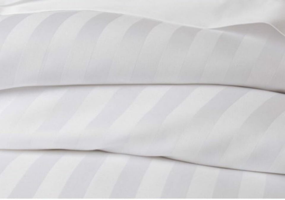 Çift Kişilik Otel Nevresimi 93 Tel Saten